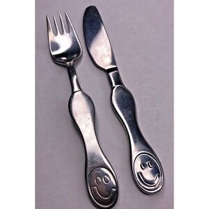 Maxwell & Williams Smiling Face Flatware Childrens Cutlery Stainless 2 pc Set